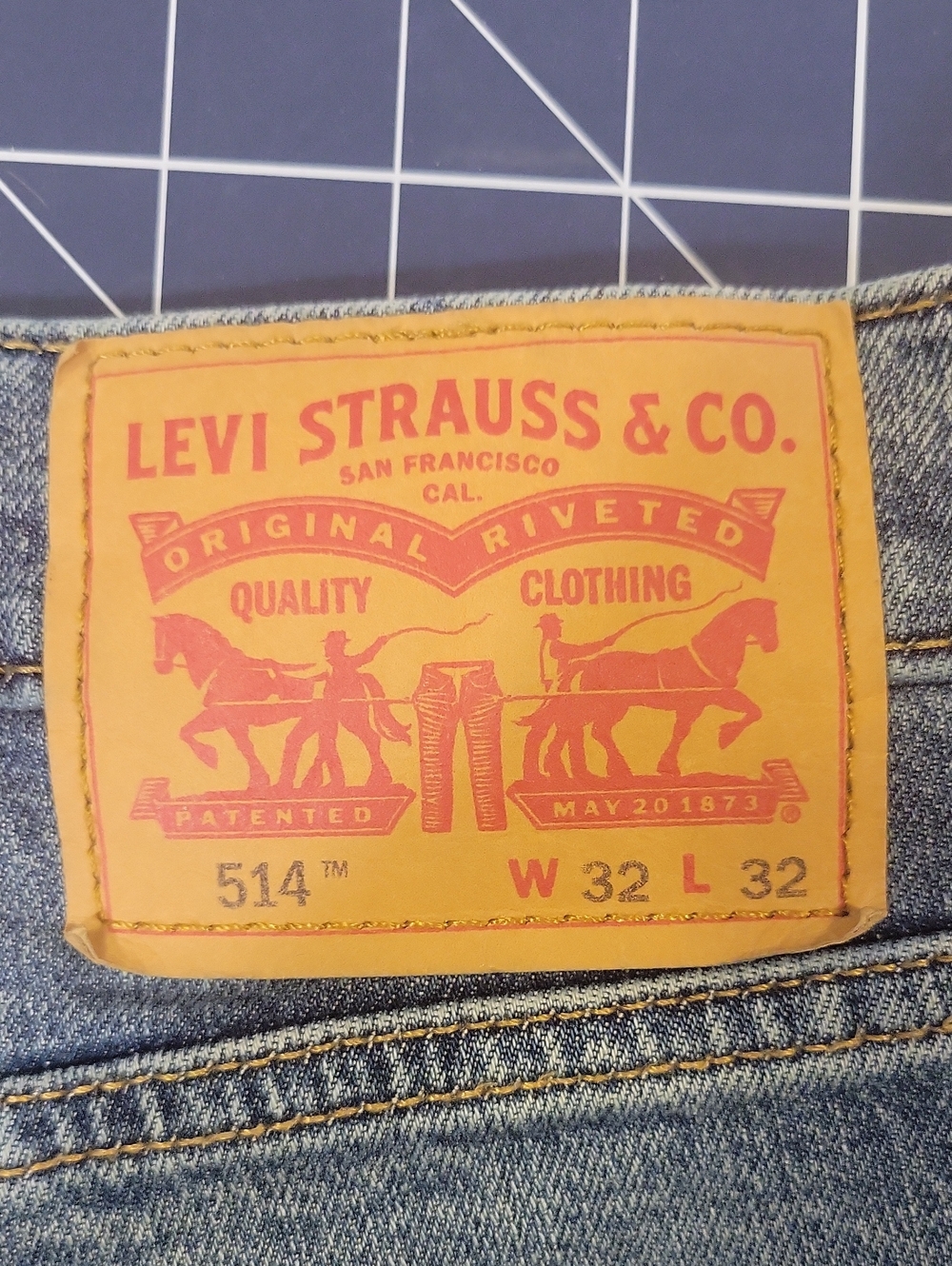 Levi's 514 Straight Jeans